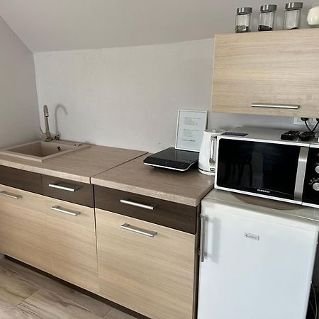 Akmerenta - Kadagiu Dvarelis Akmene Экстерьер фото